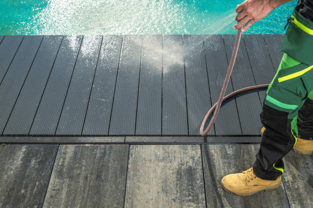 Why Choose Our Certified Pressure Washing Experts for Your Project Needs in Ellendale, ND?
